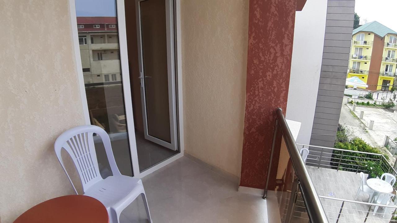 Imeri Hotel Ureki Esterno foto